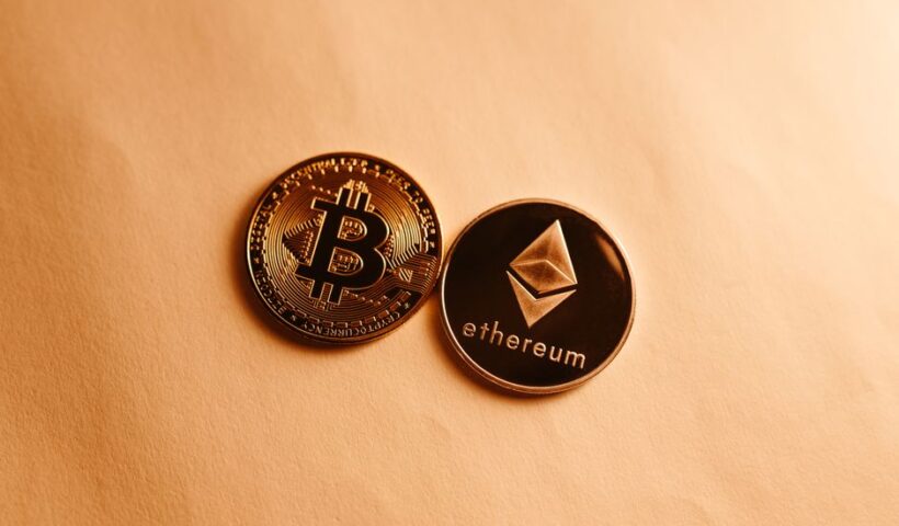 Графічне зображення блокчейн-технології Ethereum із символікою кризи фінансування