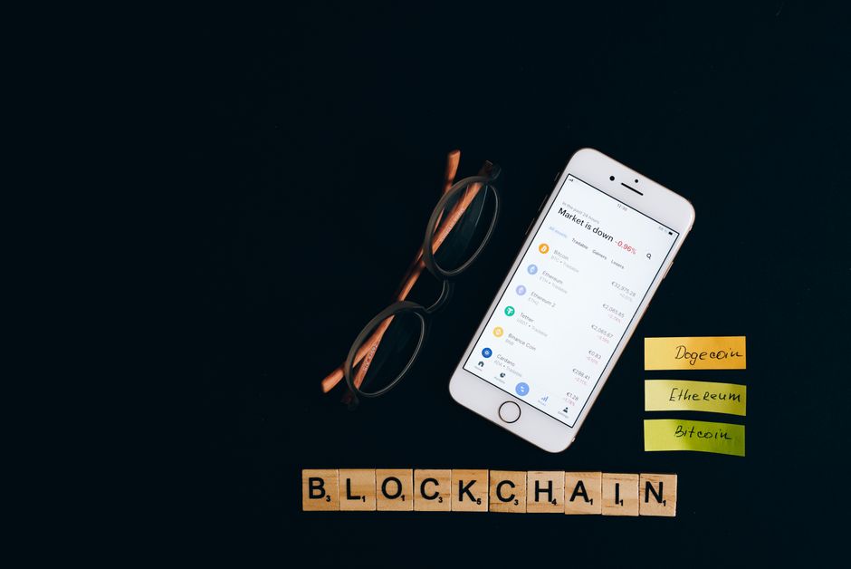 Ілюстрація персоналізованих інвестиційних портфелів на основі блокчейну