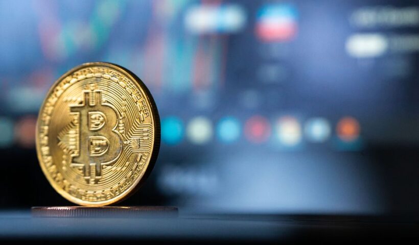 Логотип Velodrome Finance та графік криптовалюти