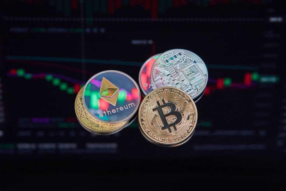 Федеральна Резервна Система США і криптовалюти Bitcoin та Ethereum