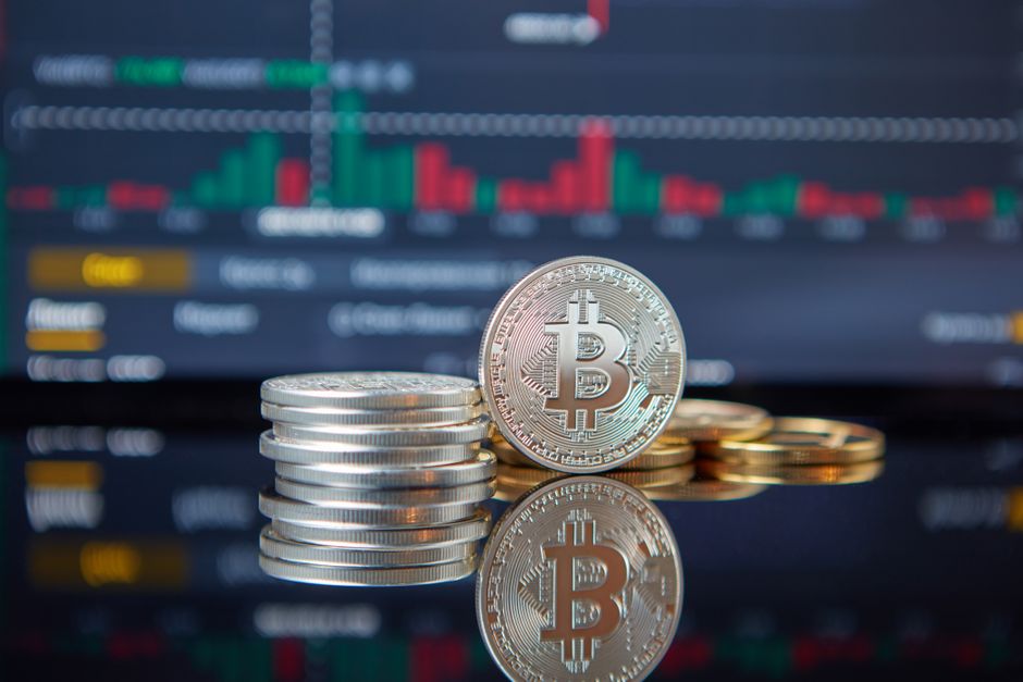 Графік падіння курсу Bitcoin на криптовалютному ринку