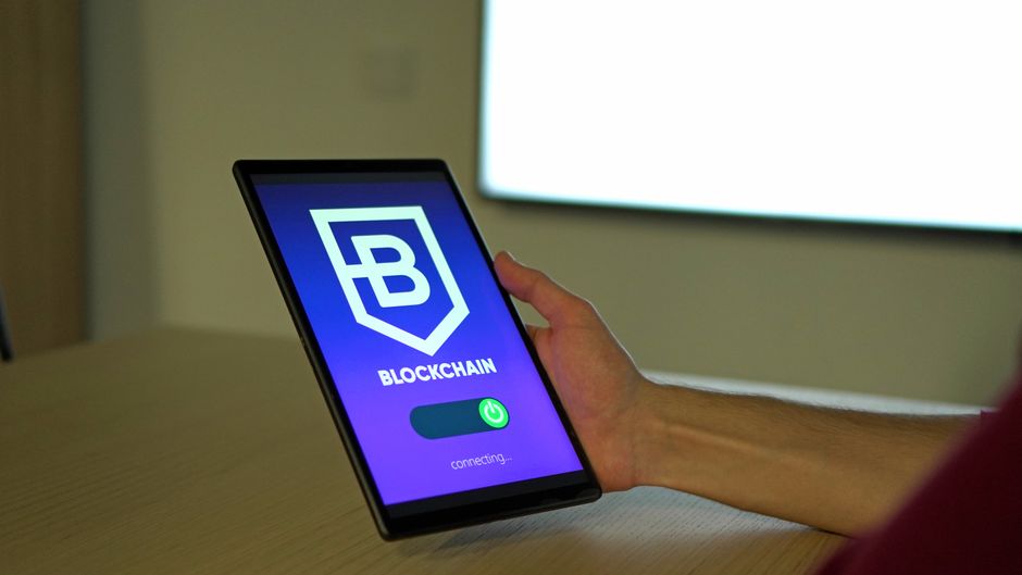 Bless криптовалюта та технологія блокчейн